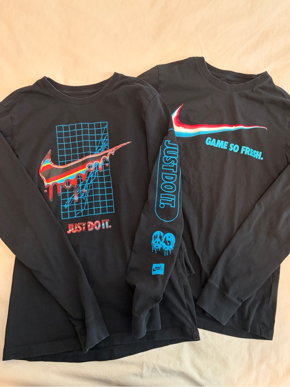 Nike Black Long-Sleeve Graphic Tee sz sm